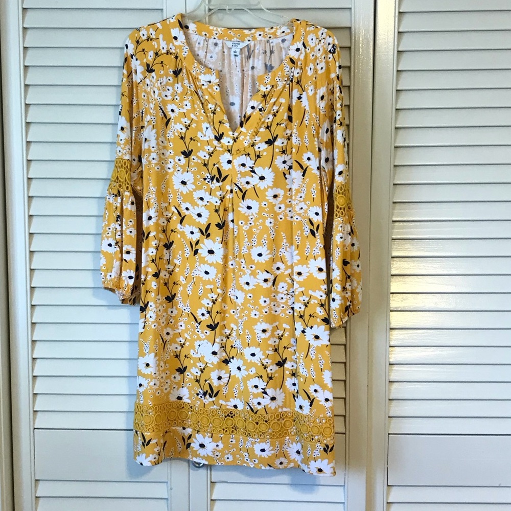 Crown & Ivy Yellow Floral Dress
